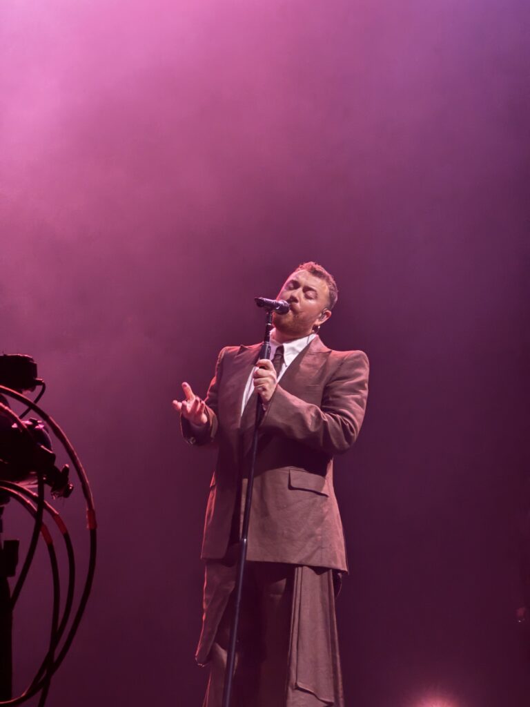 Sam Smith termina su mini residencia «To Be Free» en CDMX